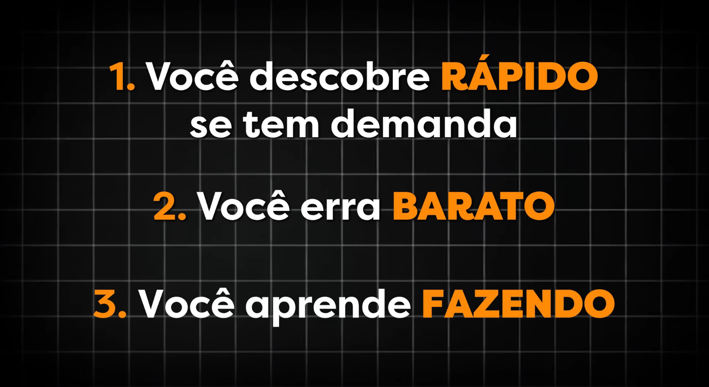 ilustração sair da clt um, mostrando 3 tópicos